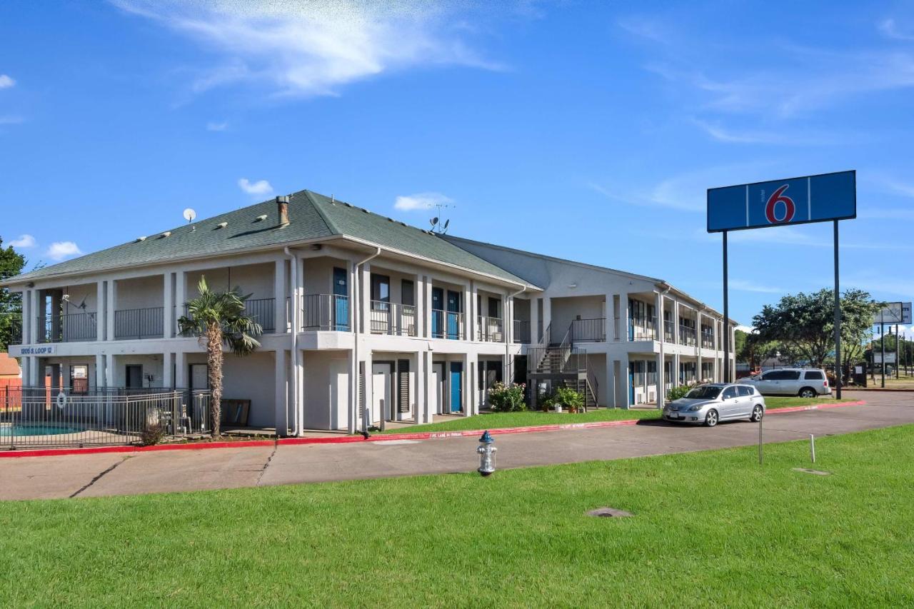 Motel 6 Irving - Loop 12 Eksteriør billede